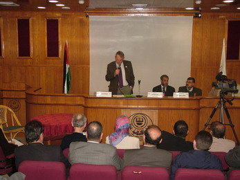 Dr. David Halpin Holds a Lecture at IUG entitled “The Education of Doctors in Palestine”